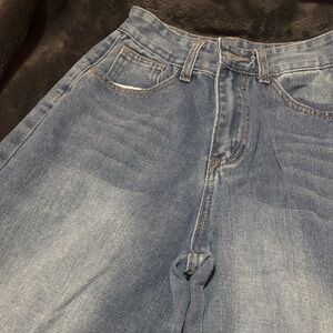 Classic Blue Baggy Denim Jeans